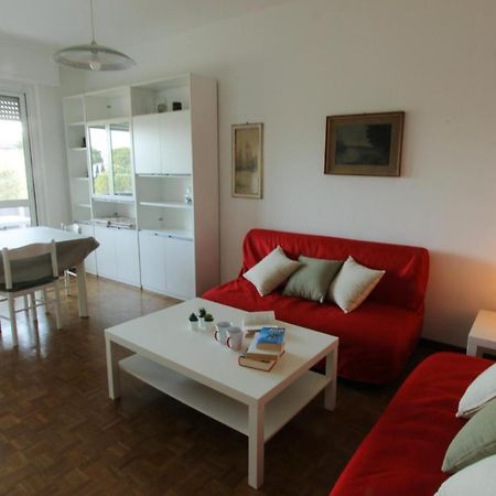 Appartamento Anna Desenzano del Garda Luaran gambar