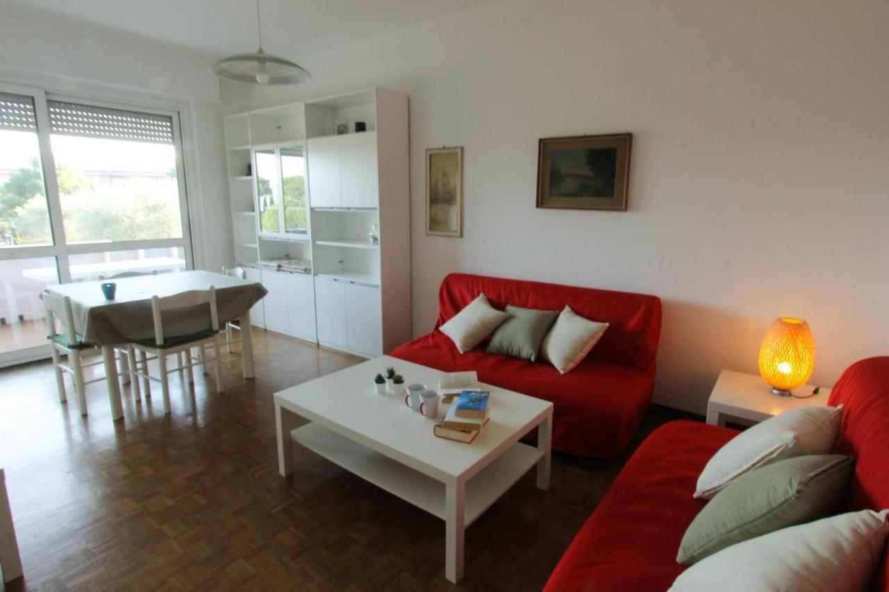 Appartamento Anna Desenzano del Garda Luaran gambar