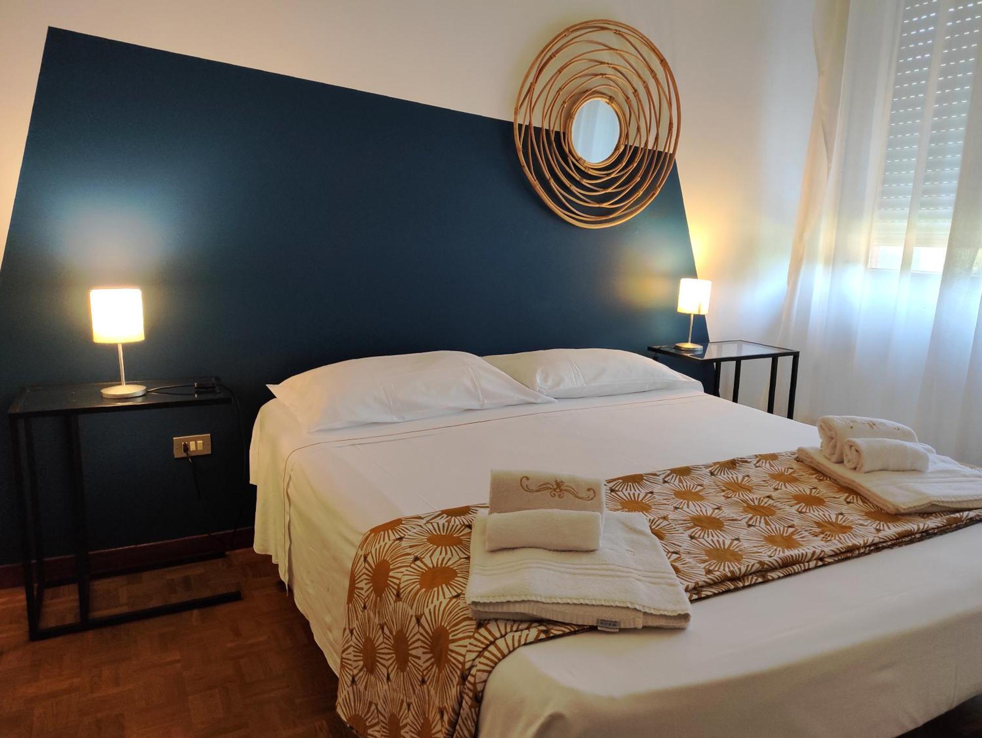 Appartamento Anna Desenzano del Garda Luaran gambar
