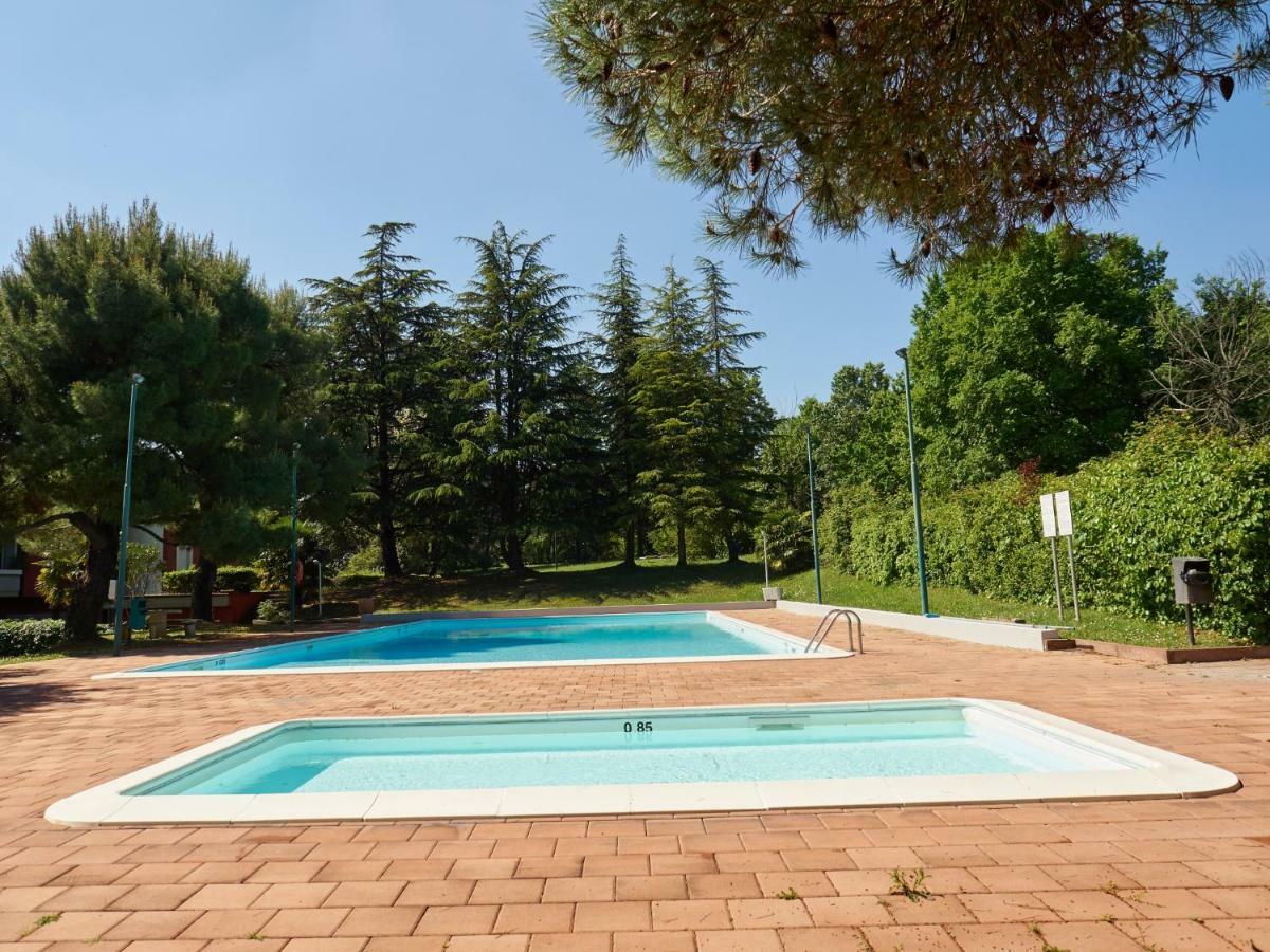 Appartamento Anna Desenzano del Garda Luaran gambar