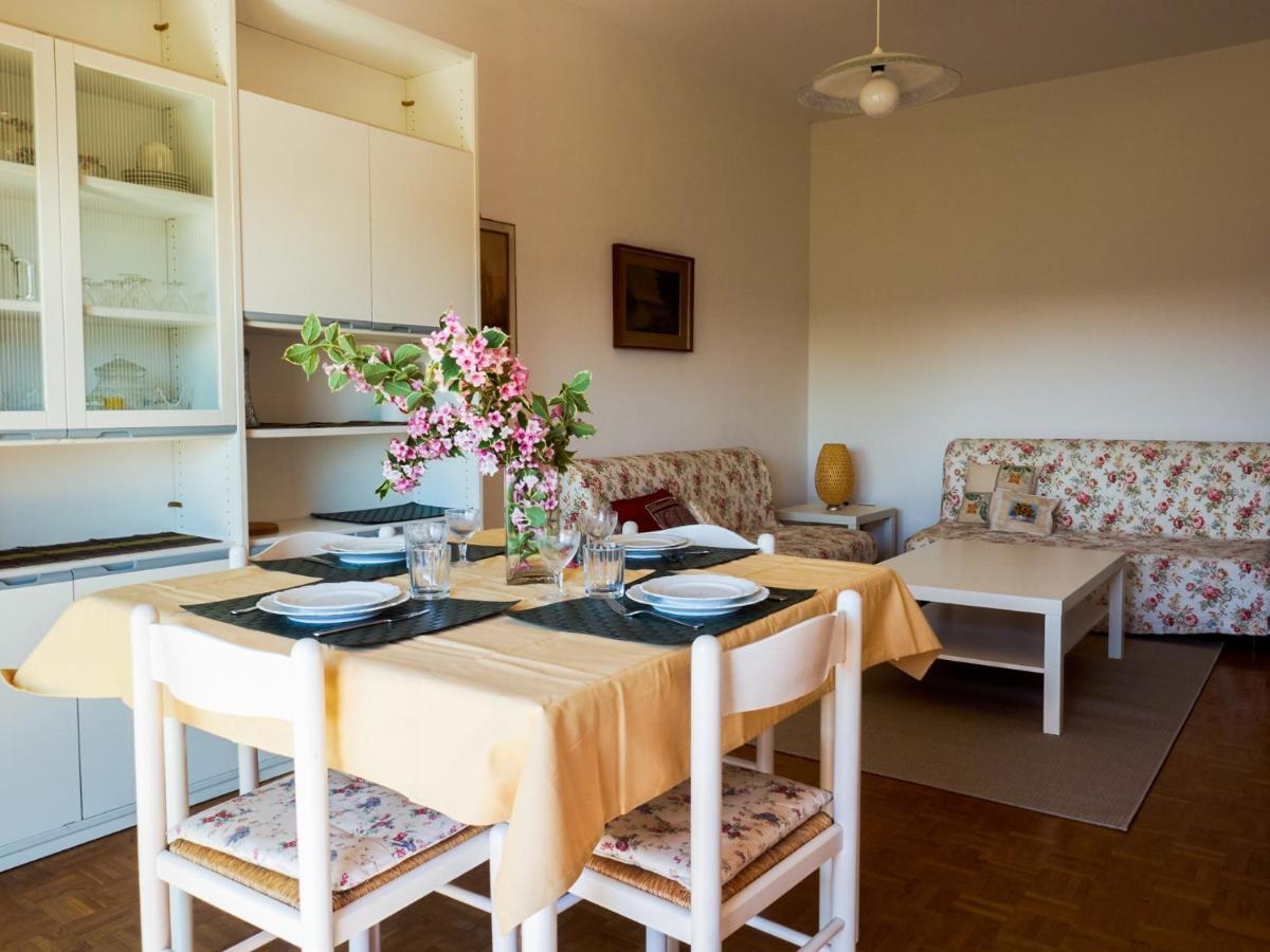 Appartamento Anna Desenzano del Garda Luaran gambar
